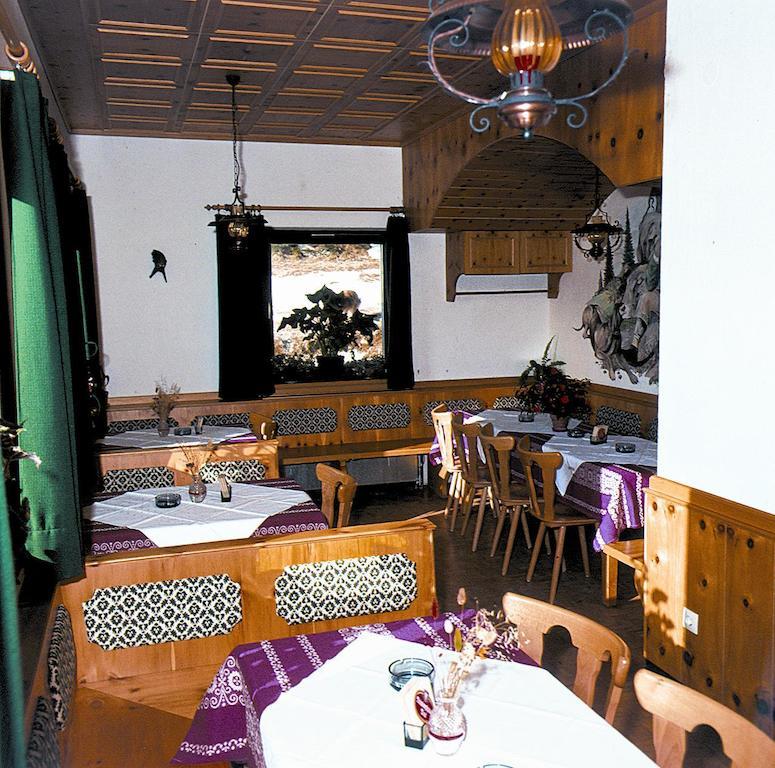 Hotel Gasthof Buchbauer Bad Sankt Leonhard im Lavanttal Bagian luar foto